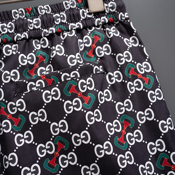 ブランドハーフパンツ全体デザイン